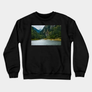 Beautiful view of a mountain lake Crewneck Sweatshirt